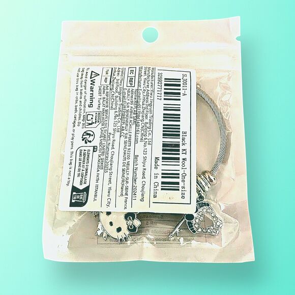 Hello Kitty Silver Charm Bracelet Kawaii Cute Jewelry | Sanrio Style | Brand New - Picture 3 of 4